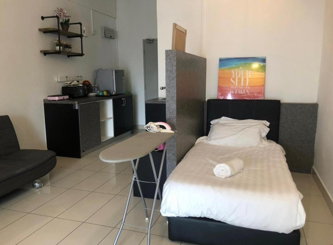 Aeropod 5 Mins To Airport 10 Mins To Kk Apartment *